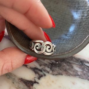 James Avery ring size 6